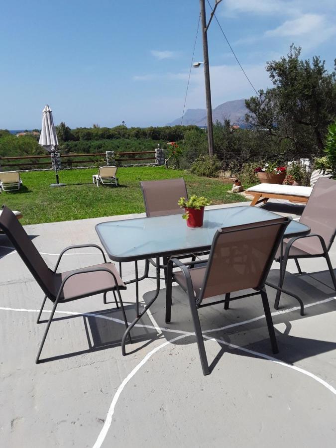 Marianos Apartments Kíssamos Екстериор снимка