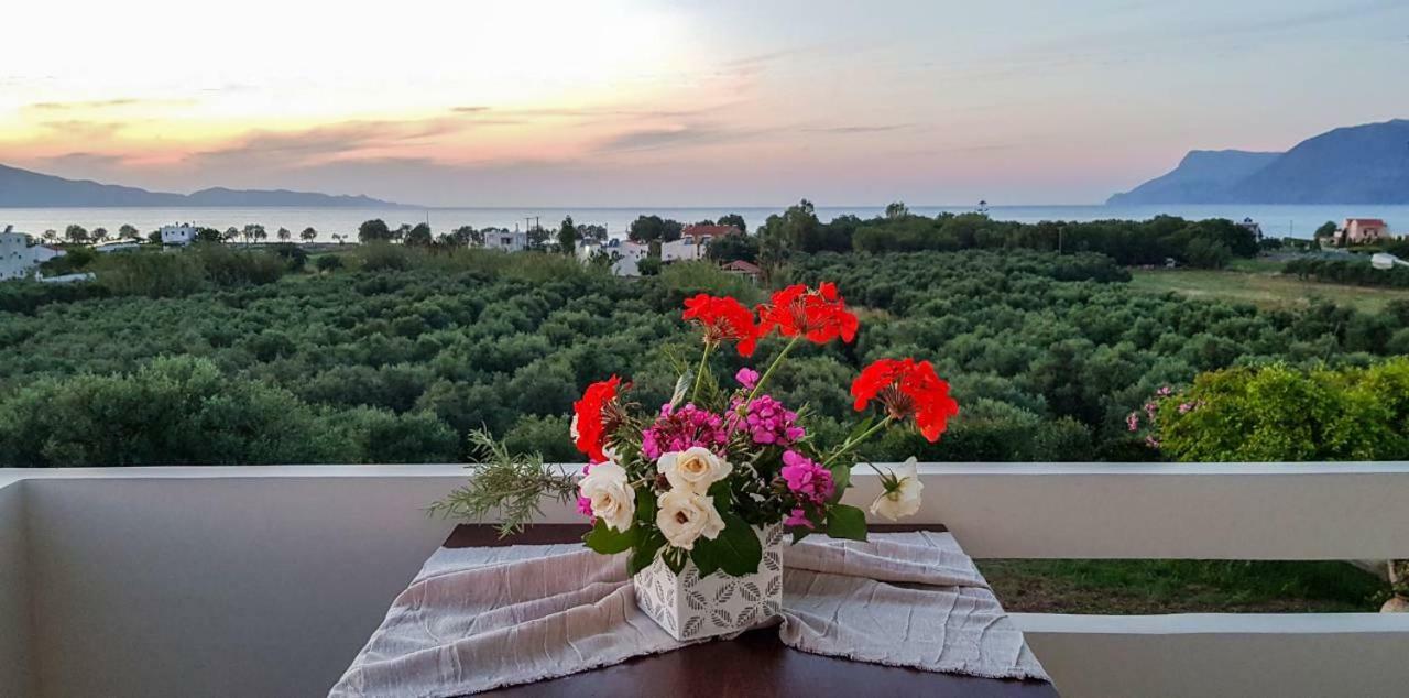 Marianos Apartments Kíssamos Екстериор снимка