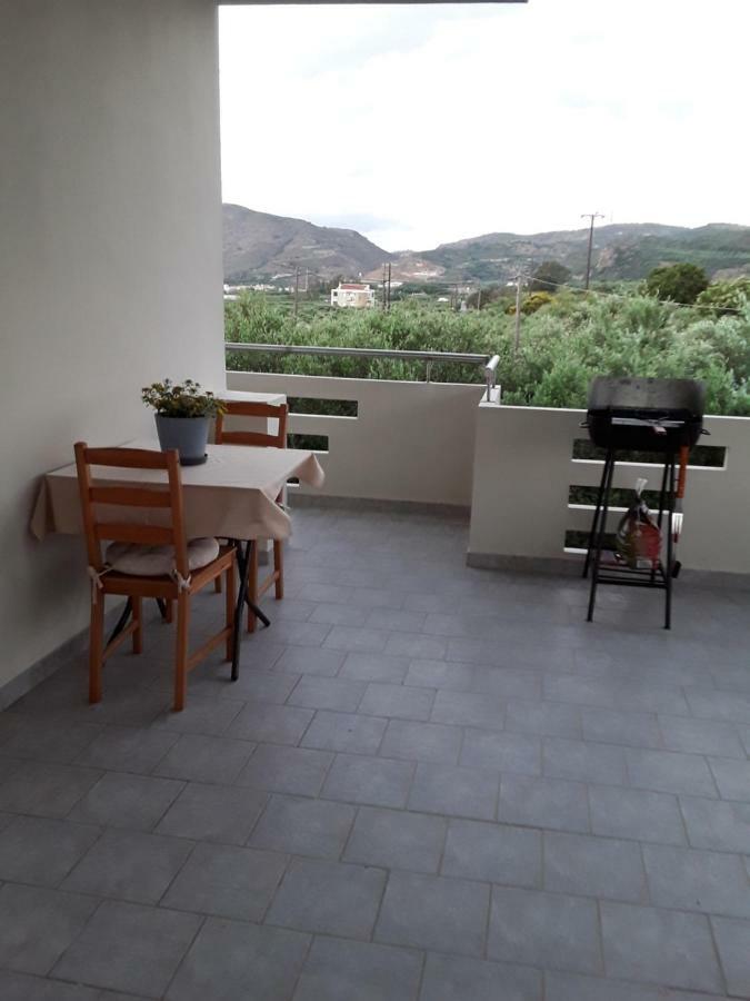 Marianos Apartments Kíssamos Екстериор снимка