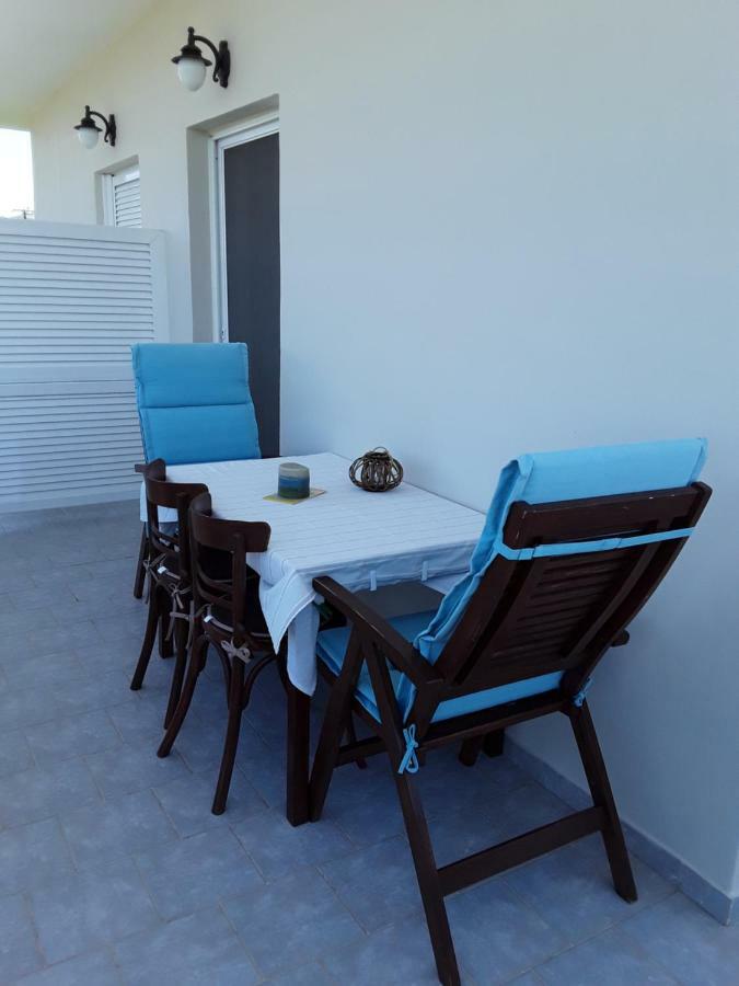 Marianos Apartments Kíssamos Екстериор снимка